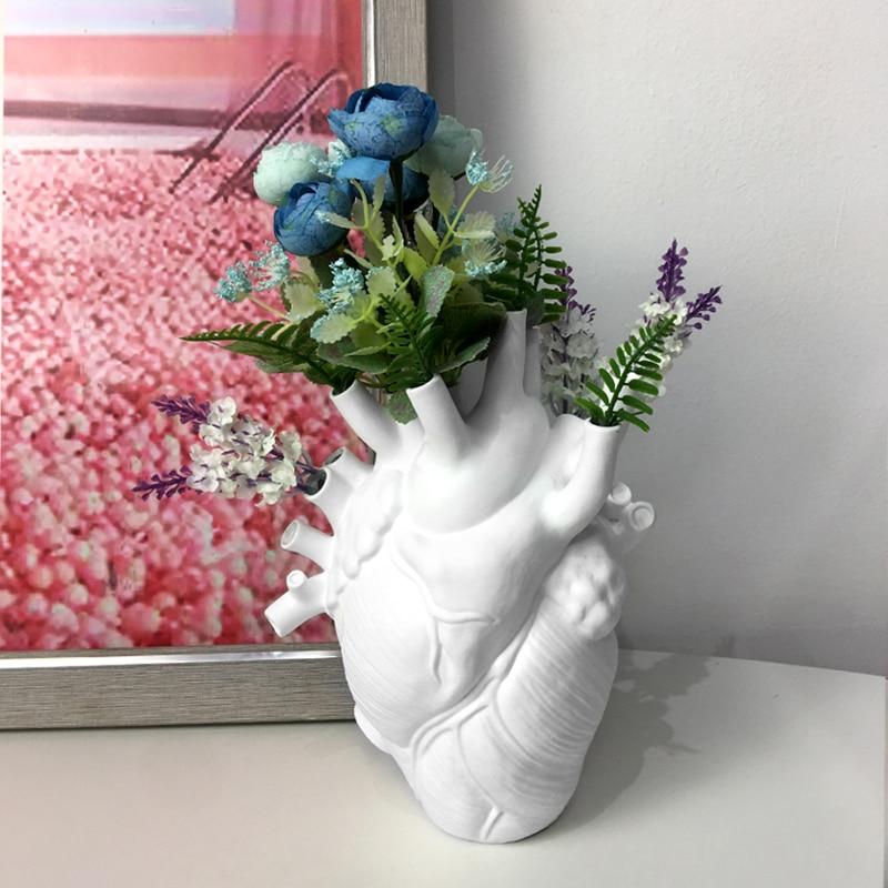 Ceramic Vase in Heart Shape – Artistic Anatomical Design