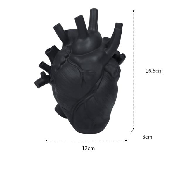 Ceramic Vase in Heart Shape – Artistic Anatomical Design
