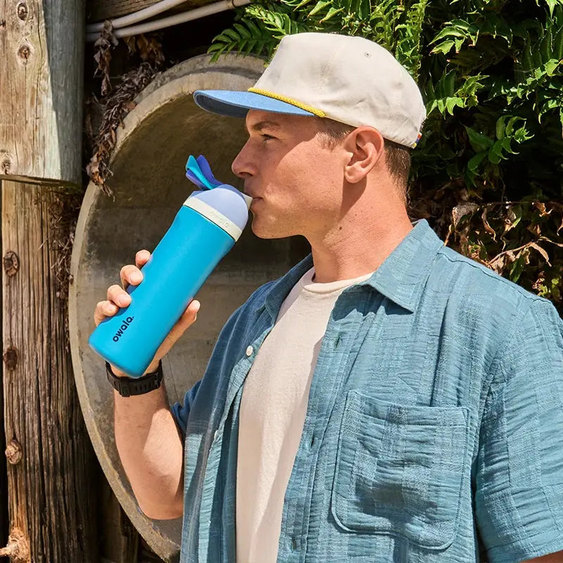 710ml Leakproof Stainless Steel Water Bottle with FreeSip Spout - Ideal for Travel & Sports, 24h Cold