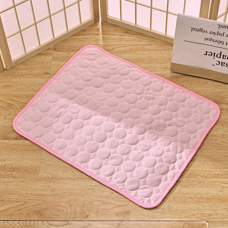 Self-Cooling Pet Mat – Gel Pad for Dogs and Cats, No Water or Power Needed