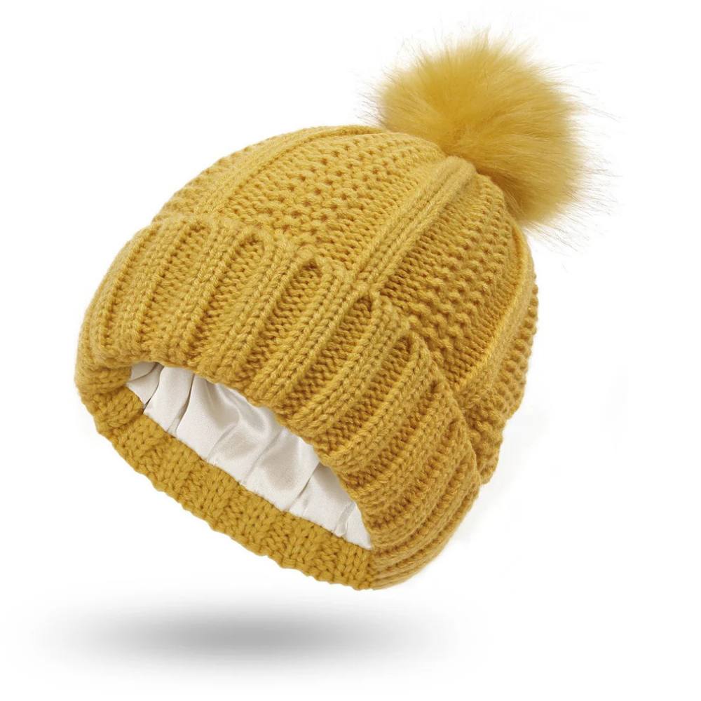 Silk-Lined Antistatic Beanie Hat for Smooth, Frizz-Free Hair