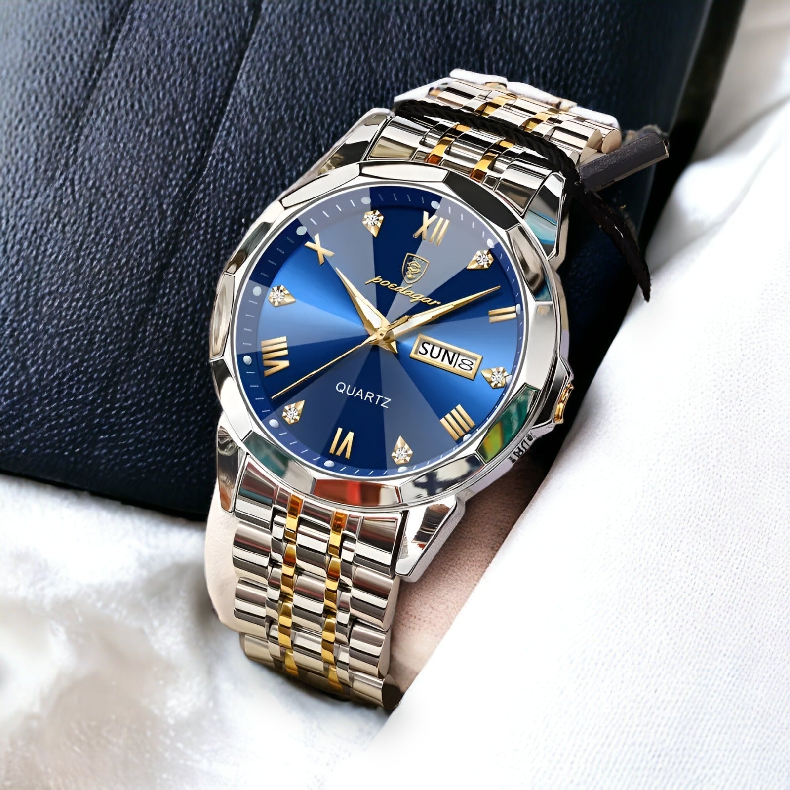 Quartz Movement Men's Watch with Stainless Steel Band - Elegant Design