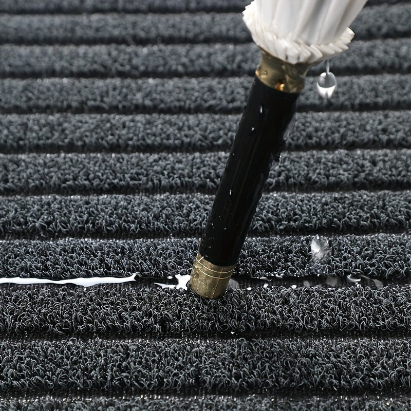 Durable Doormat for Both Indoor and Outdoor Environments