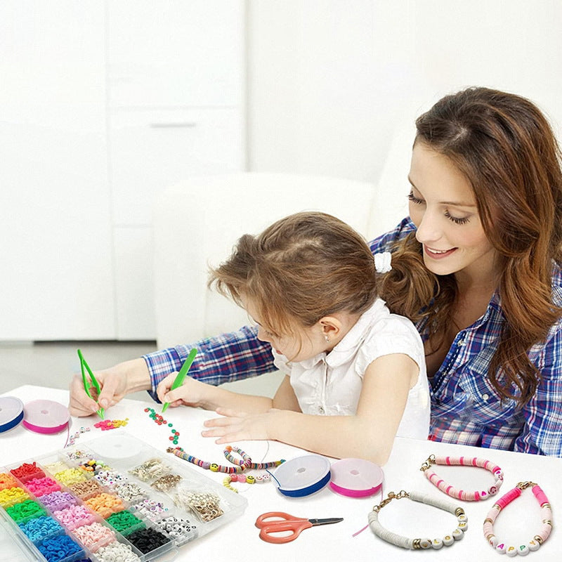 Bead and Charm Craft Set with 5520 Beads and 550 Charms