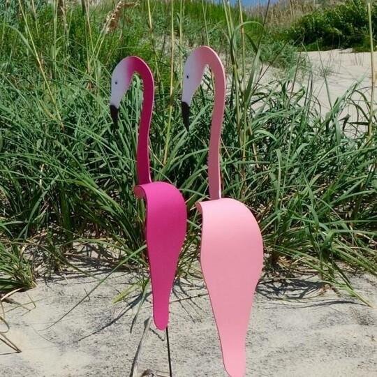 ZephyraFlare™ Swaying Flamingo — Transform Your Garden into a Mesmerizing Breeze-Powered Dance of Joy and Elegance