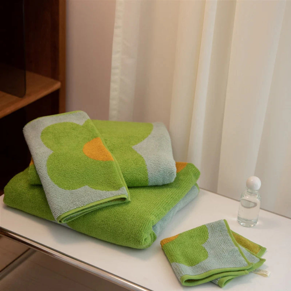 Floral Patterned Cotton Bath Towel