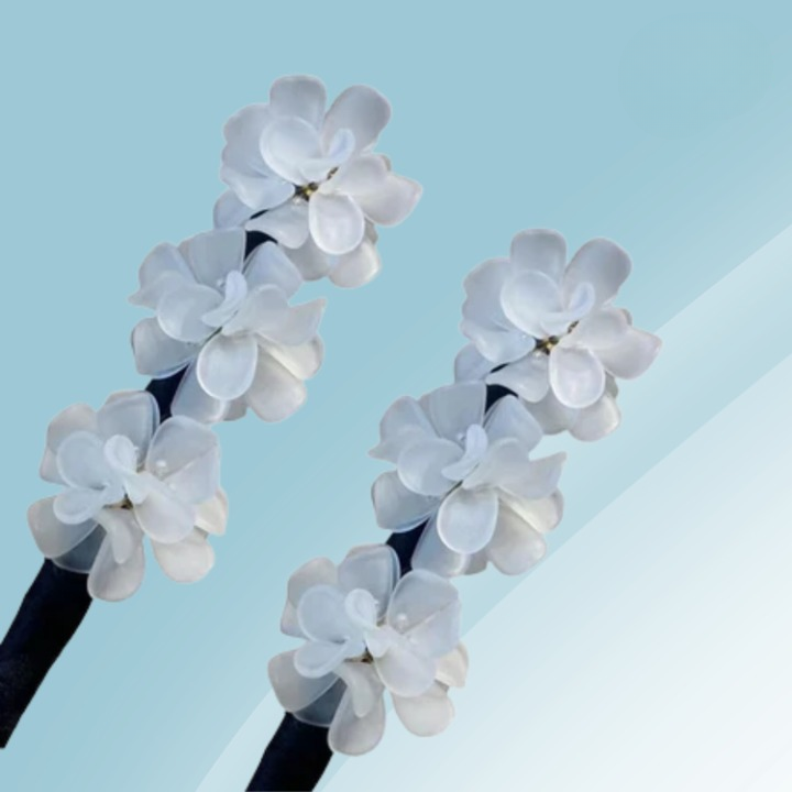 Flower-Decorated Hair Bun Shaper