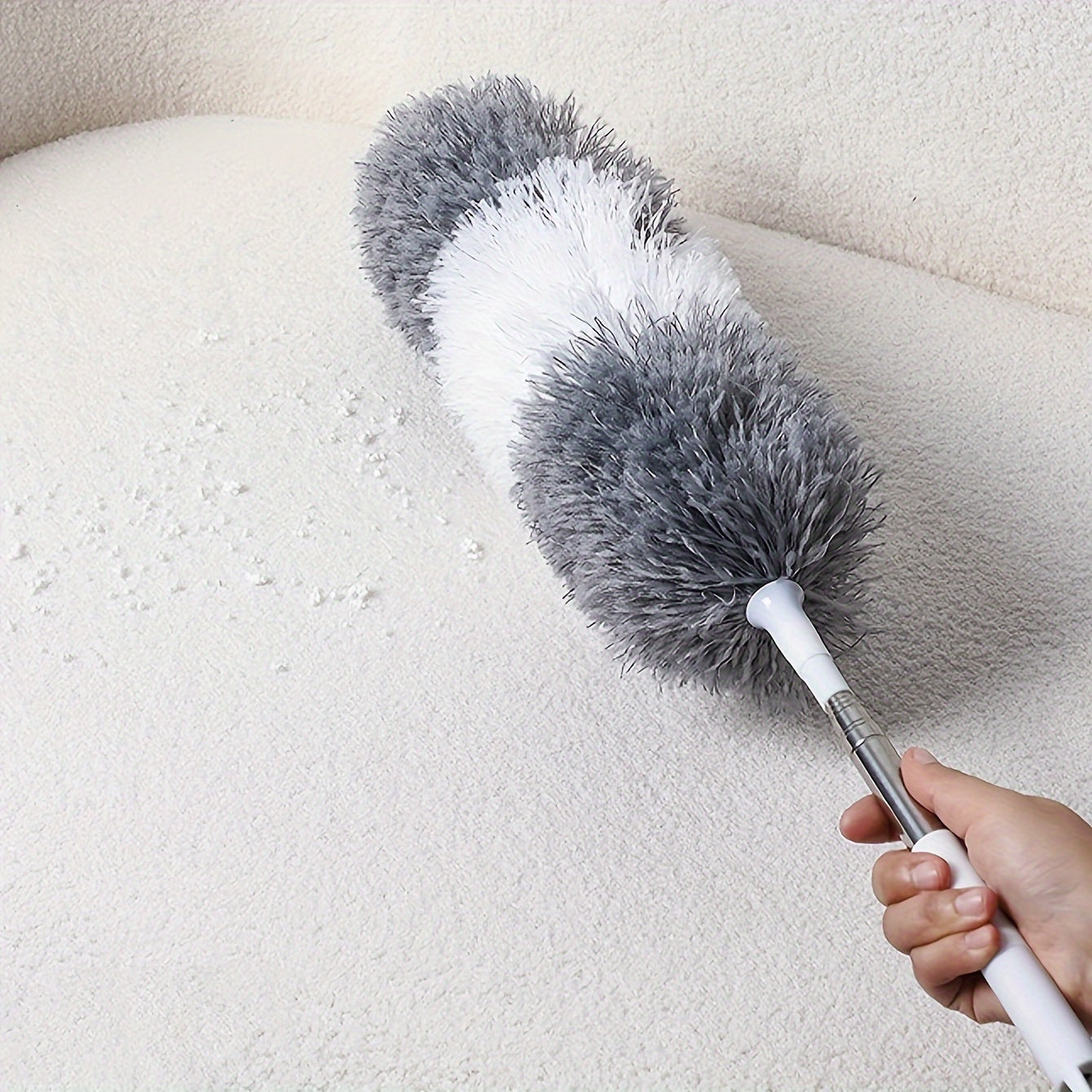 Flexible and Washable Extendable Duster – Reaches 140 cm