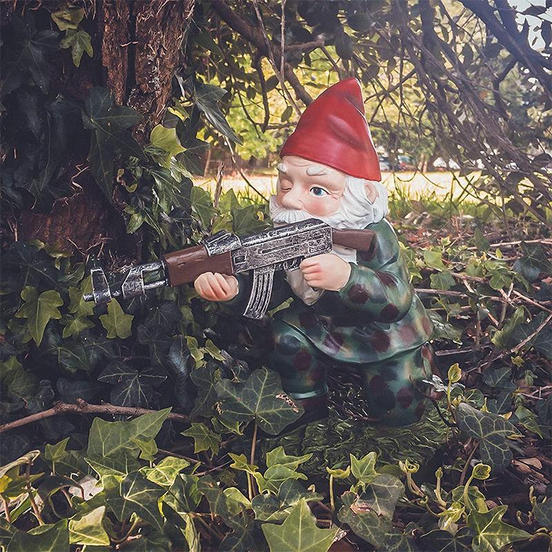 Camouflage Soldier Garden Gnome – Humorous Statue for Yard and Patio Decor