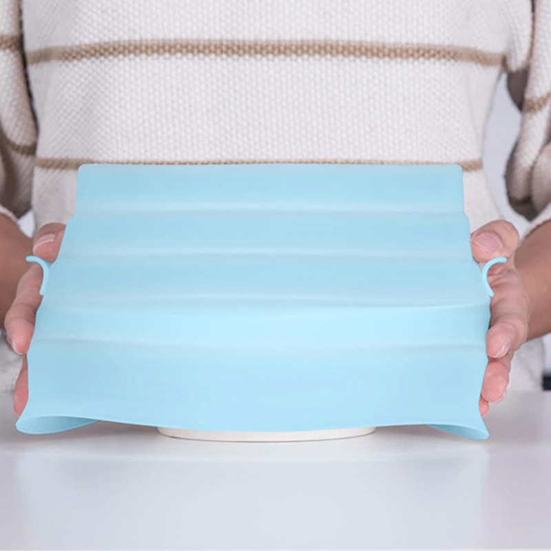 Microwave Lid with Magnetic Top and Steam Release Vents – Collapsible