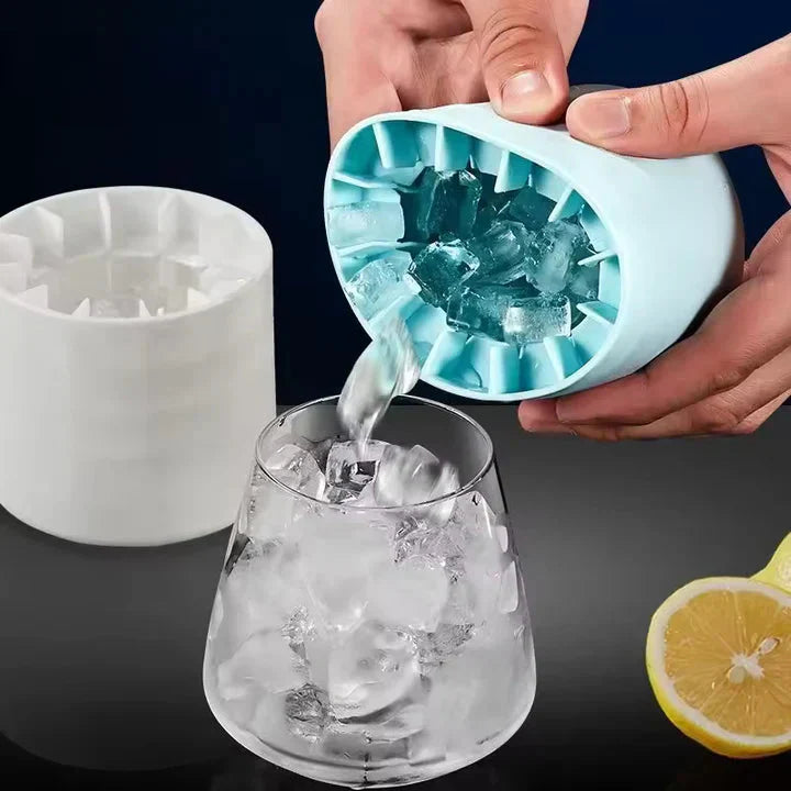 Ice Cube Tray in Silicone with Cover – Makes One Full Cup at a Time