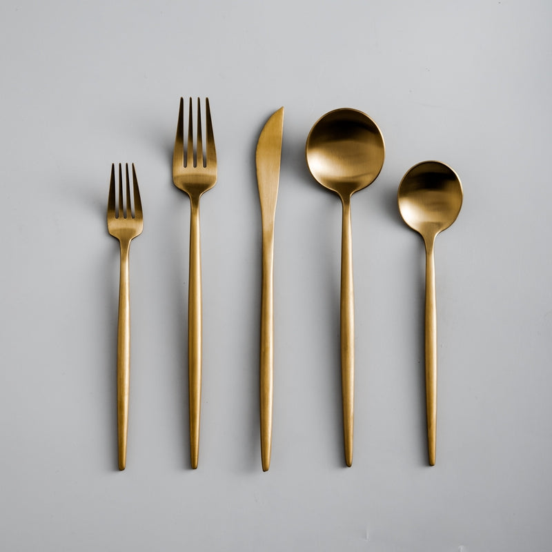 Minimalist Stainless Steel Cutlery Set 18/10 with Titanium Coating
