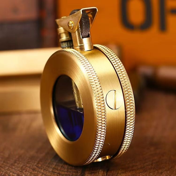 Classic Refillable Pocket Lighter - Vintage Retro Gas Lighter for Collectors