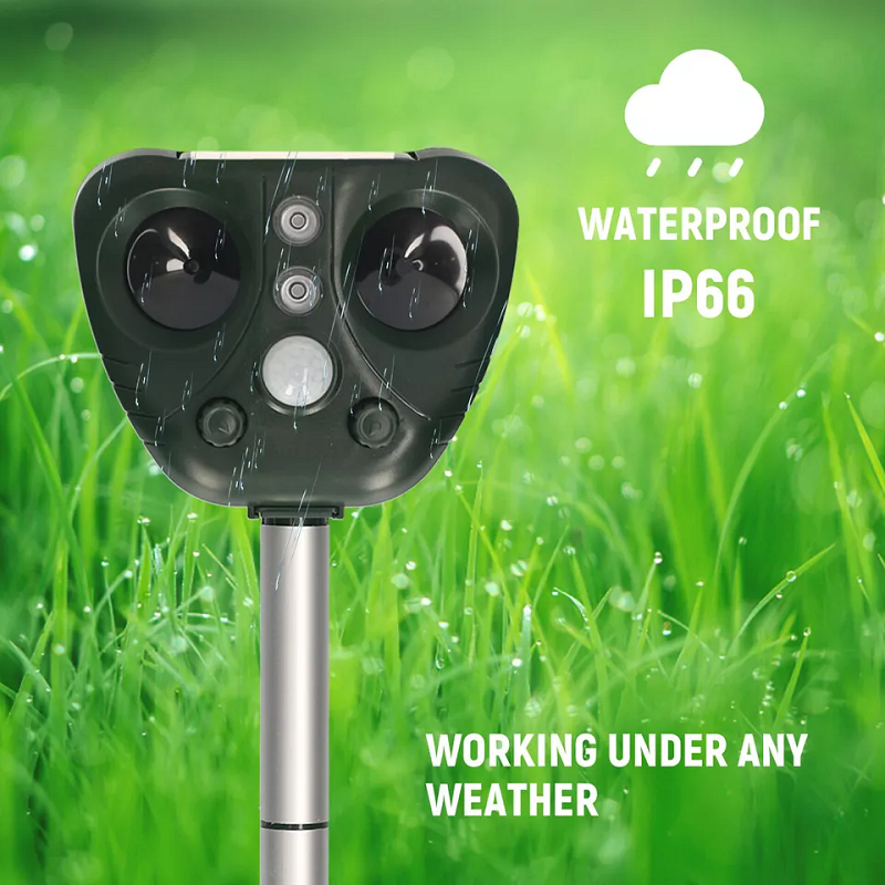 Motion-Activated Solar Bird Deterrent – Waterproof Ultrasonic Repeller with LED for Gardens and Crops