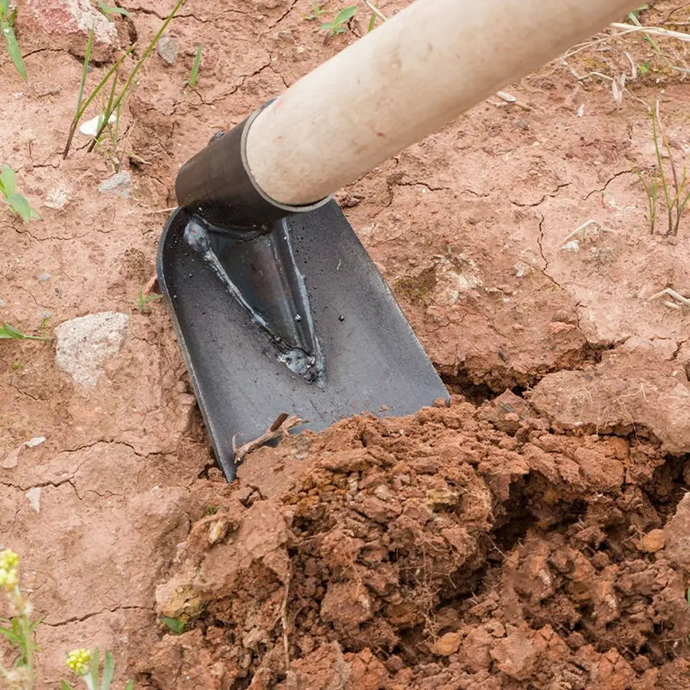 Garden Hoe Made of Manganese Steel – Sturdy Tool for Soil Tilling