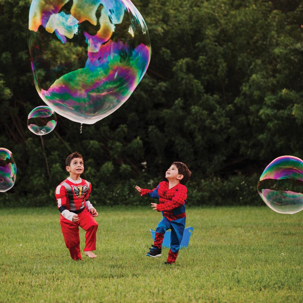 Large Bubble Making Set for Kids – Fun Bubble Solution