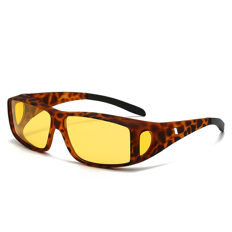 Glare-Reducing Night Vision Glasses with Polarized Yellow Lenses