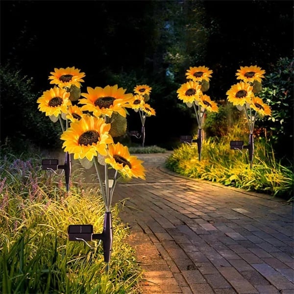 LumoBloom™ — Transform Your Garden Into a Cozy, Captivating Nighttime Oasis
