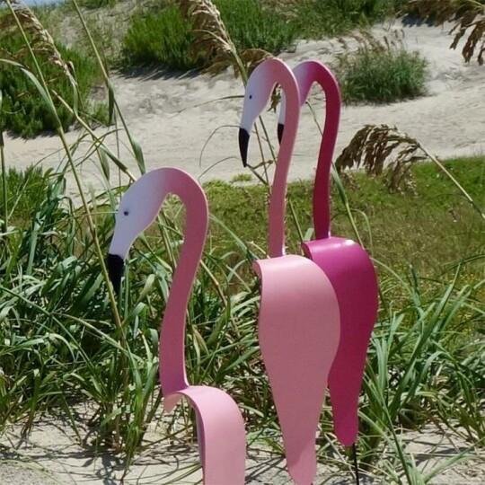 ZephyraFlare™ Swaying Flamingo — Transform Your Garden into a Mesmerizing Breeze-Powered Dance of Joy and Elegance