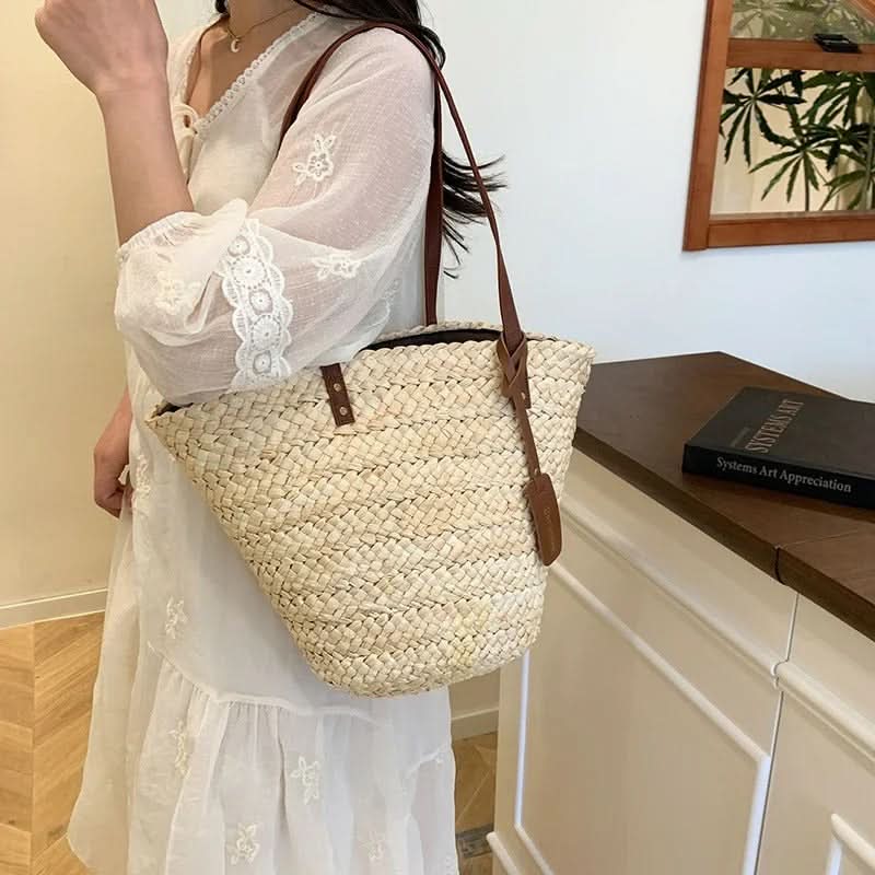 Woven Straw Tote Bag for Beach Use