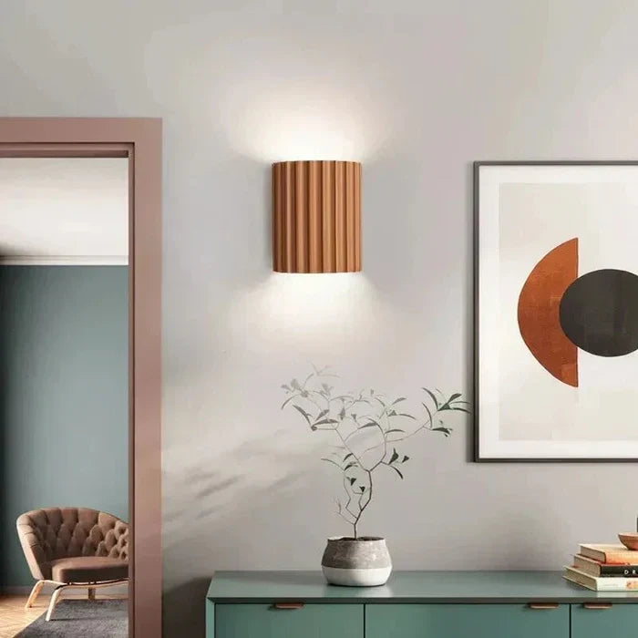 Resin Wall Light with Ribbed Shade – Modern Interior Styling