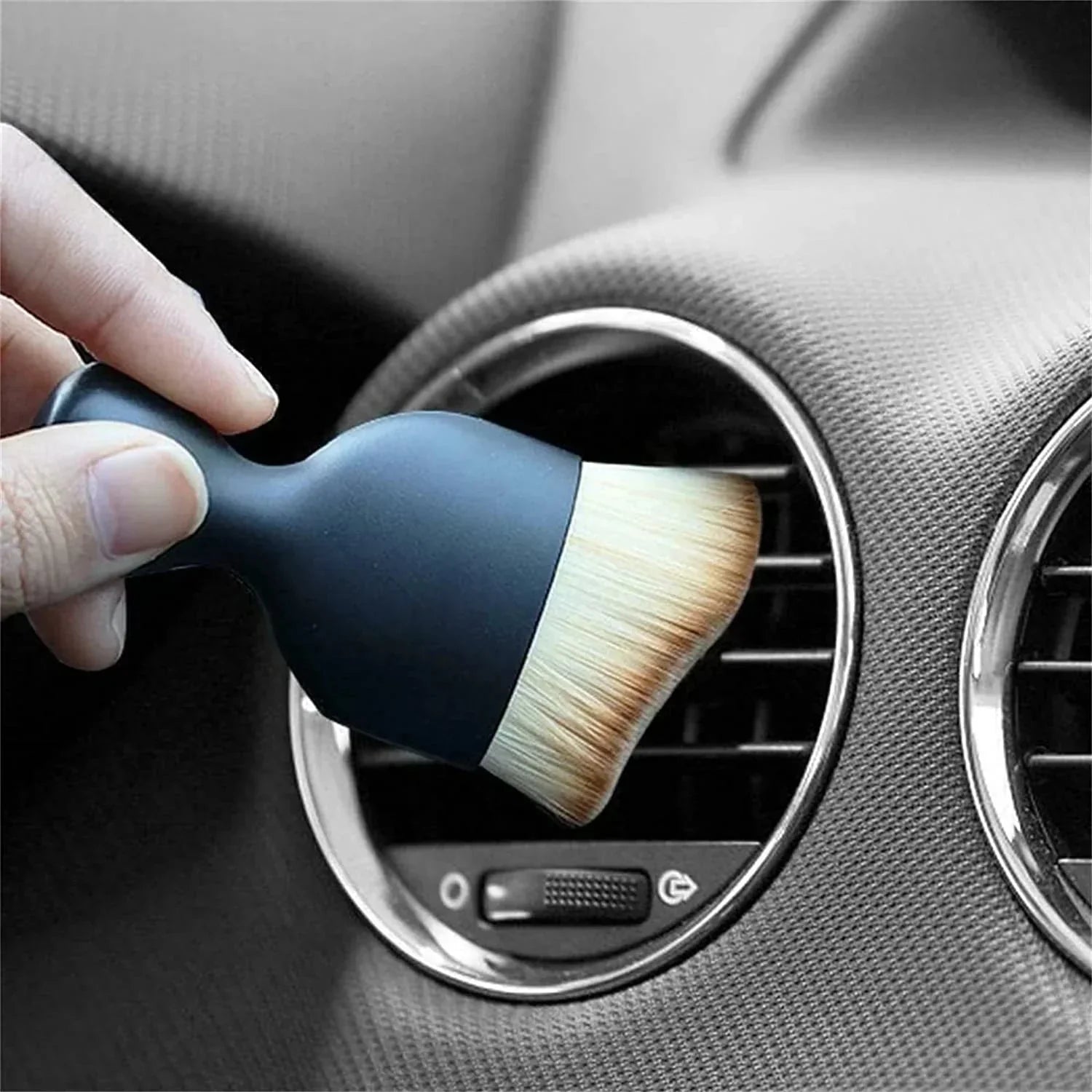 Set of 2 Soft Bristle Brushes for Car Interior Cleaning