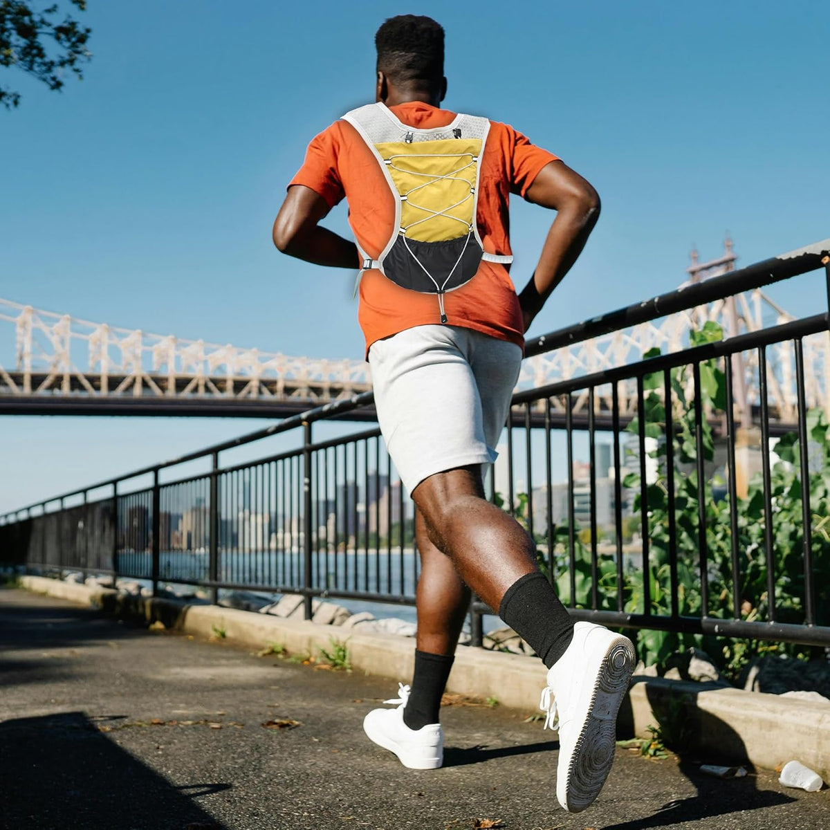 Water Backpack for Hiking and Running - 2L Hydration Vest