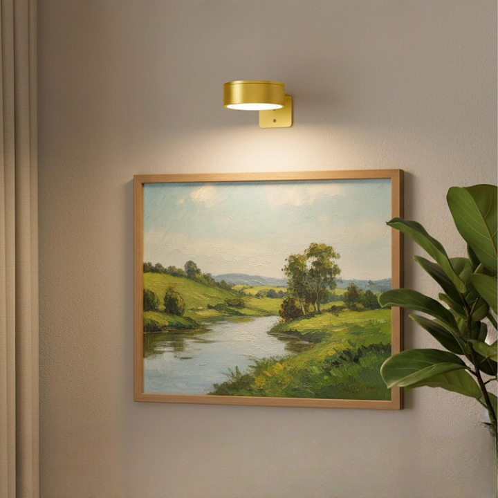Remote-Controlled Wireless LED Wall Light – Magnetic, No Drill, Gold/Black