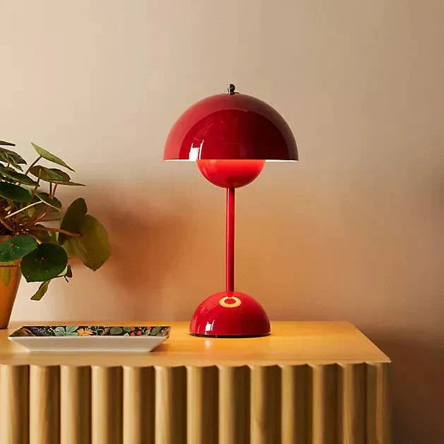 Retro Style Table Lamp – Wireless with 3 Adjustable Brightness Levels
