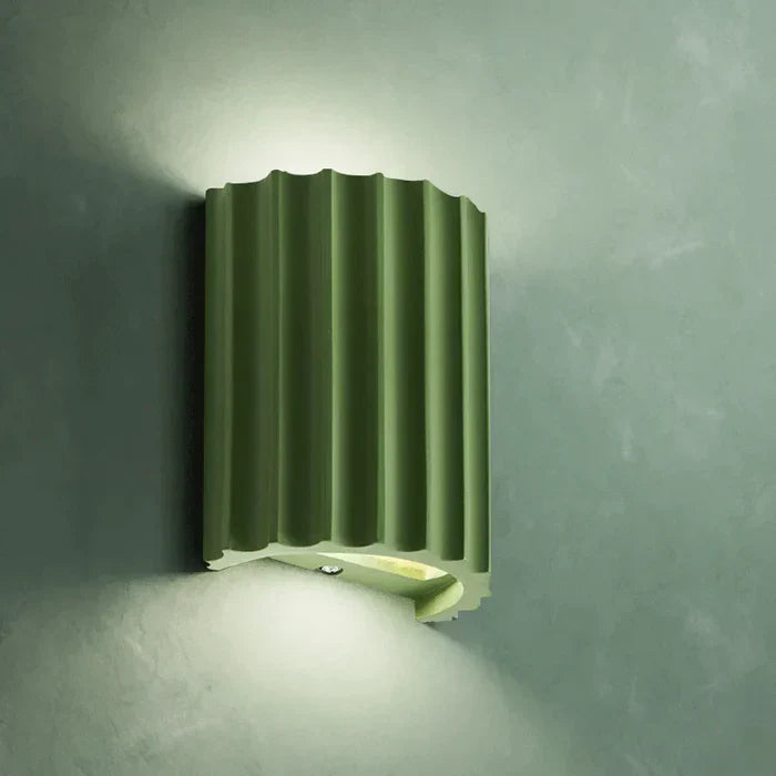 Resin Wall Light with Ribbed Shade – Modern Interior Styling
