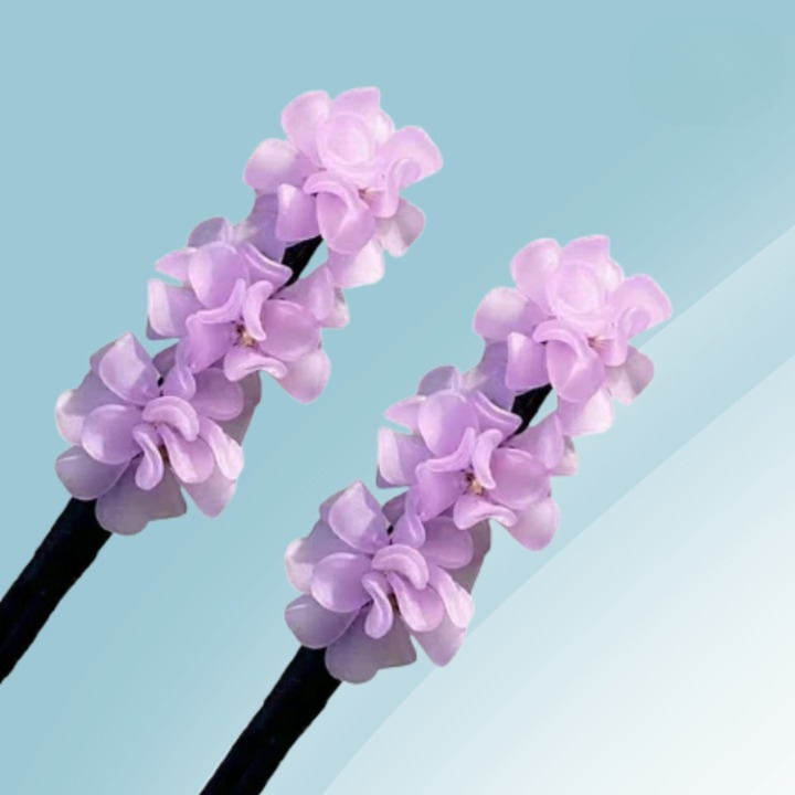 Flower-Decorated Hair Bun Shaper