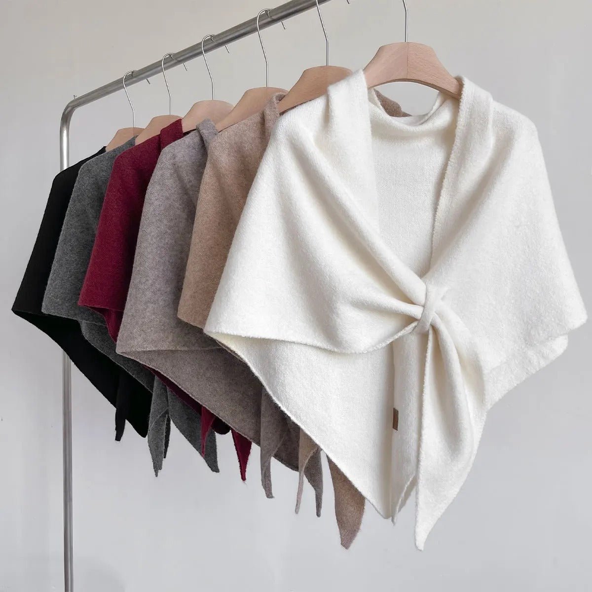 LuminaVeil™ — Embrace Lightweight Warmth That Shapes Your Confidence Every Moment