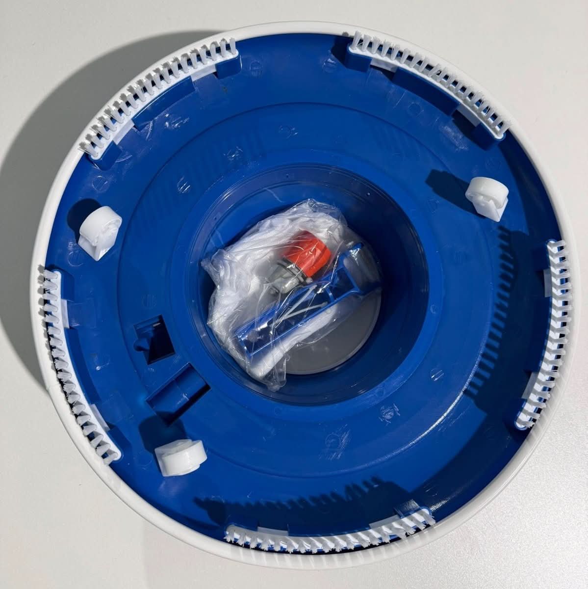 Powerful Pool Cleaner for Debris and Leaves with Strong Suction
