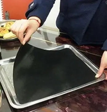 Grill Mat Set of 2 – Easy Cleaning, No Residue