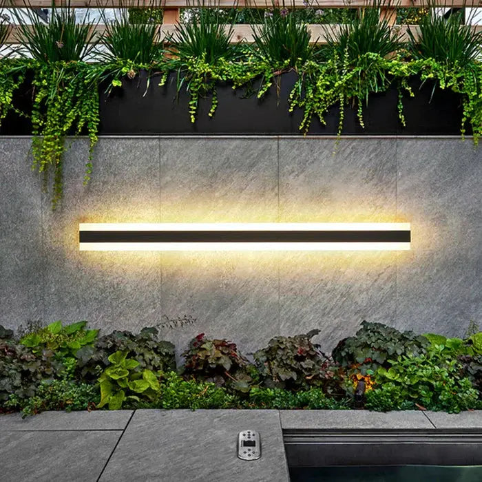 Vertical or Horizontal Slim LED Wall Light for Indoor and Outdoor Use – 5 Heights