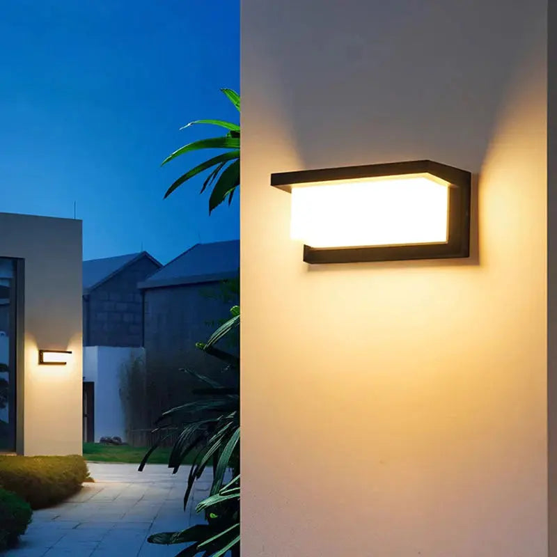 Weatherproof 20W LED Wall Light with Motion Detection for Outdoor Use