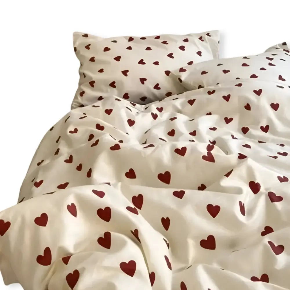 Heart Patterned Bed Linen Set with Fitted Sheet Included