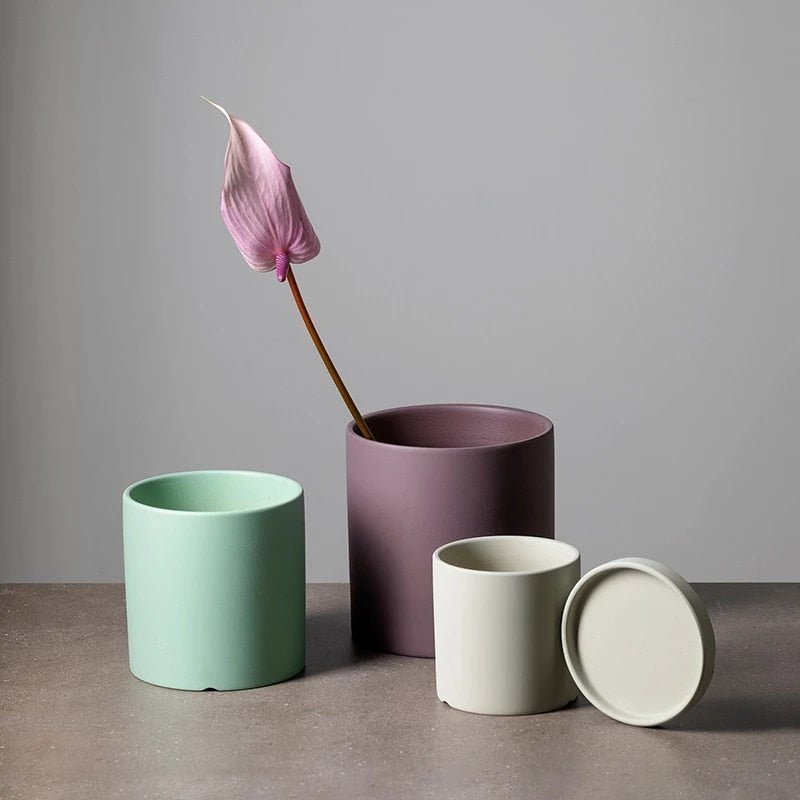 Flower Pot with Drainage Hole and Saucer | Matte Finish | Nordic Style