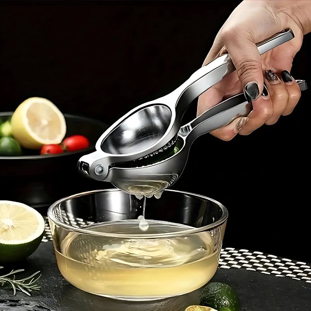 Stainless Steel Manual Lemon Juicer for Easy Citrus Extraction