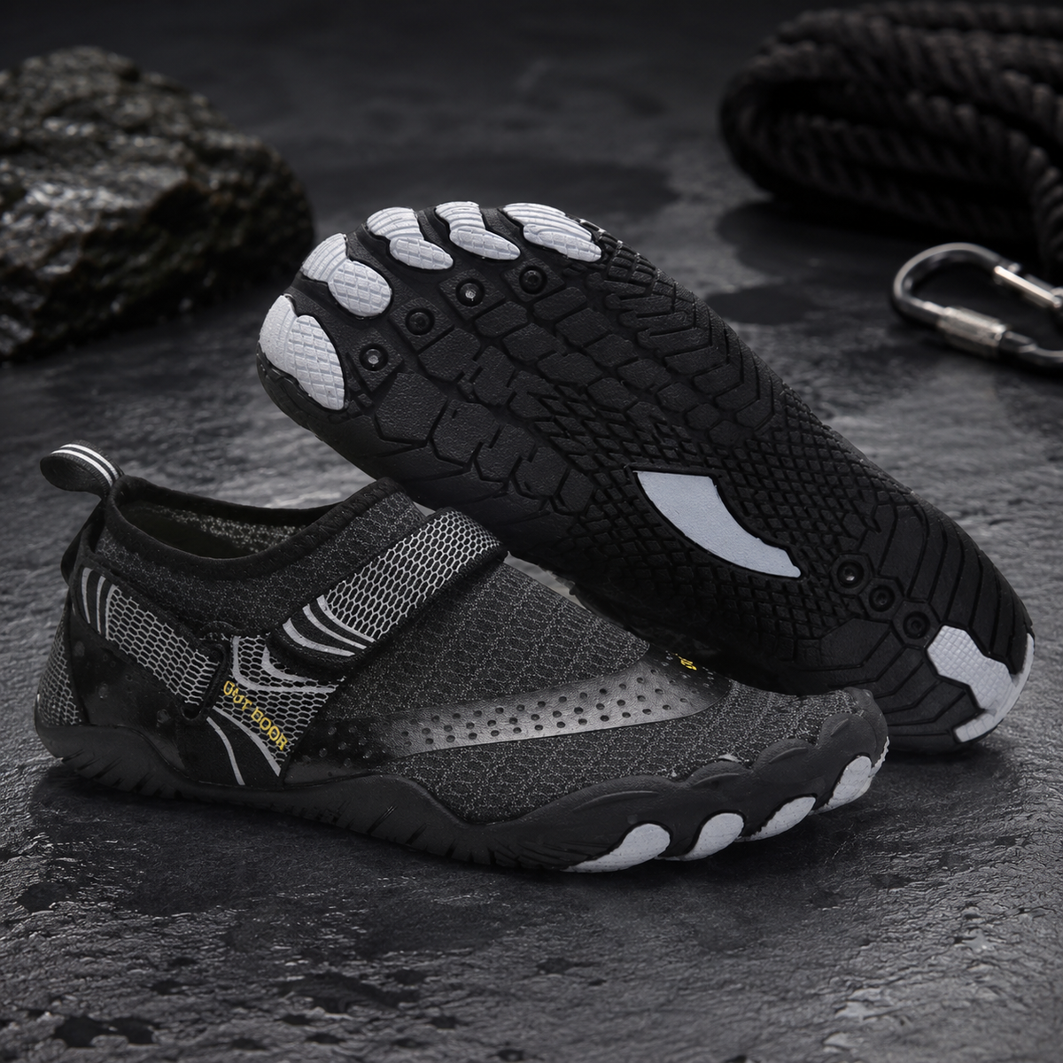 Lightweight Aqua Shoes for Surf, Pool & Watersports – Quick-Dry Non-Slip Beach Footwear