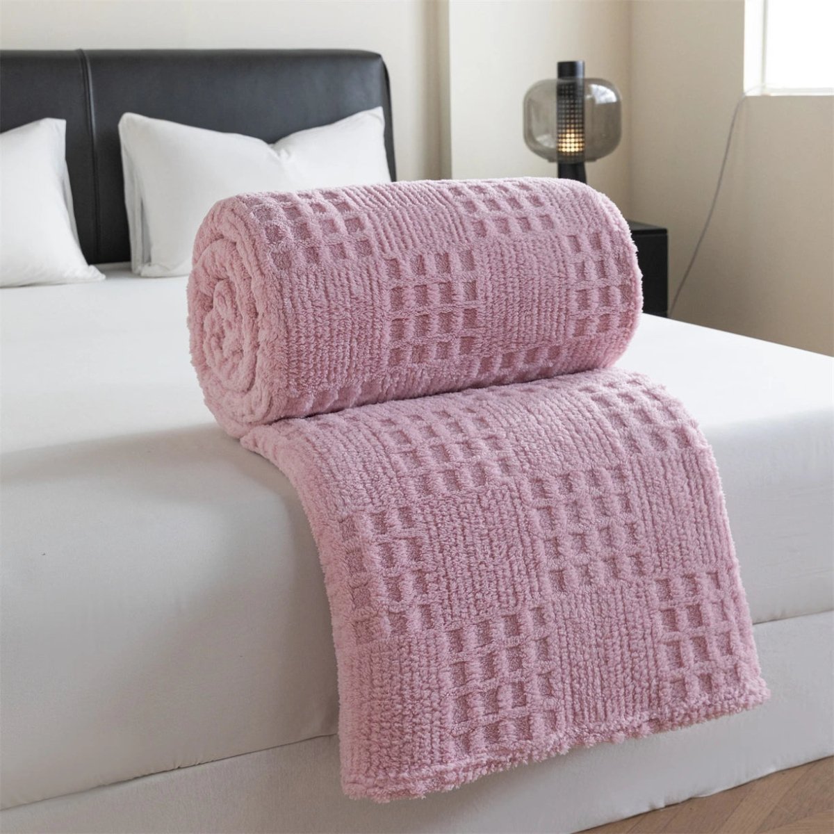Cozy Velvet Throw Blanket with Waffle Pattern for Indoor Comfort