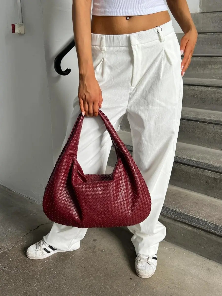 Woven Leather Hobo Purse with Zipper – Classic Design