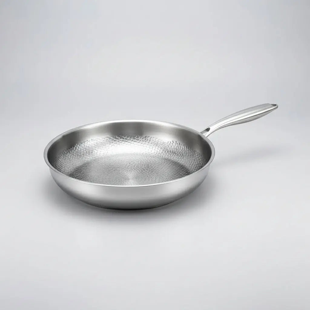 Hammered Nonstick Frying Pan with Titanium Coating – Compatible with All Stoves