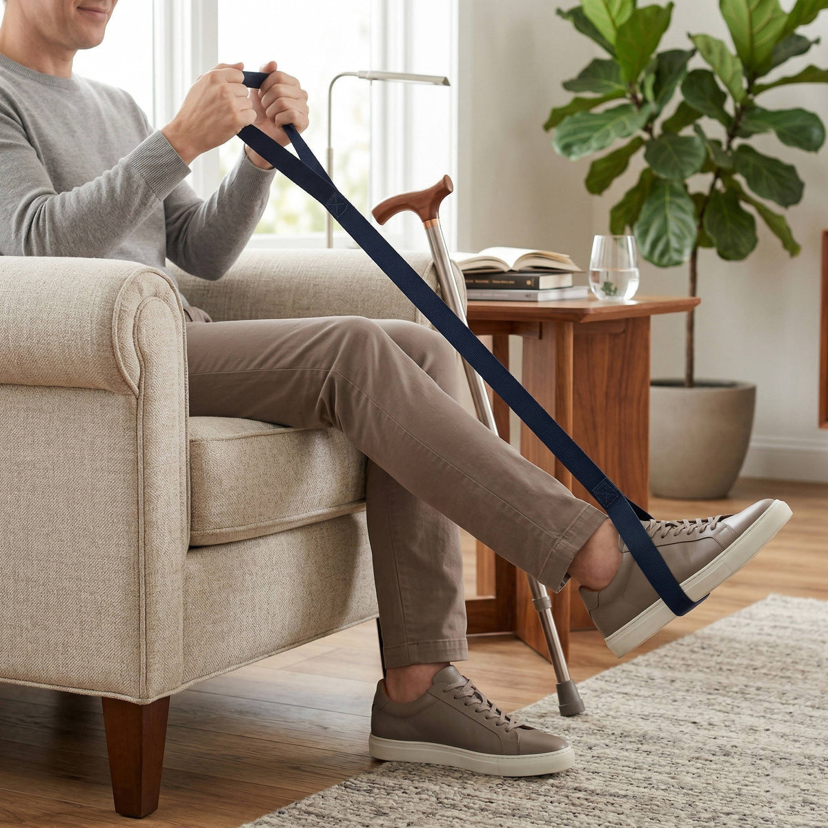 35 Inch Support Aid with Foot Loop and Hand Strap for Leg Lifting