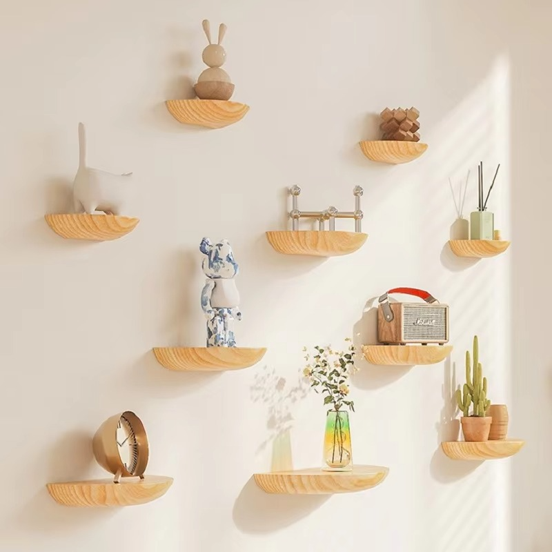 Curved Wooden Floating Shelf – Elegant Wall-Mounted Organizer