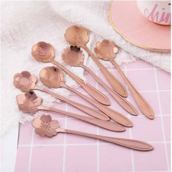 8-Piece Set of Floral Handle Design Stainless Steel Teaspoons