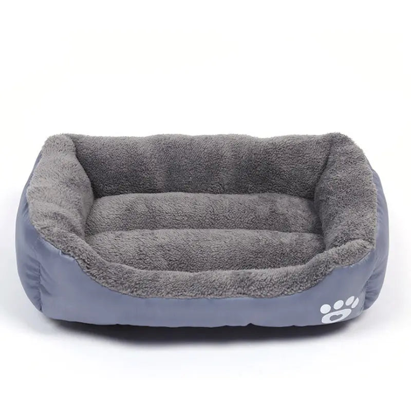 Cozy Washable Dog Bed in Fleece – Available in Sizes S to 2XL