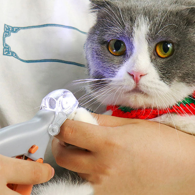 Nail Clipper for Dogs with Quick Sensor and Comfortable Grip