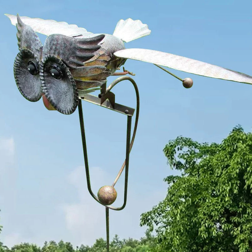 Decorative Garden Wind Spinner in Metal for Bird Lovers