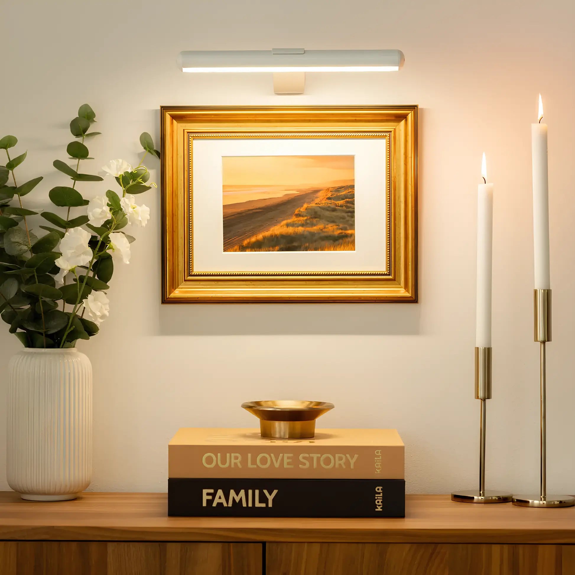 Dimmable Wall Lamp for Art – Wireless LED Picture Lighting